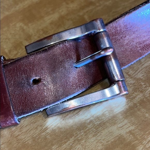 L.L. Bean Men's Brown Leather Belt size 38” / preowned - Picture 4 of 8